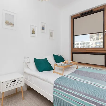 Apartamento Starowiejska With Balcony Next To Arena Stadium By Renters Gdańsk