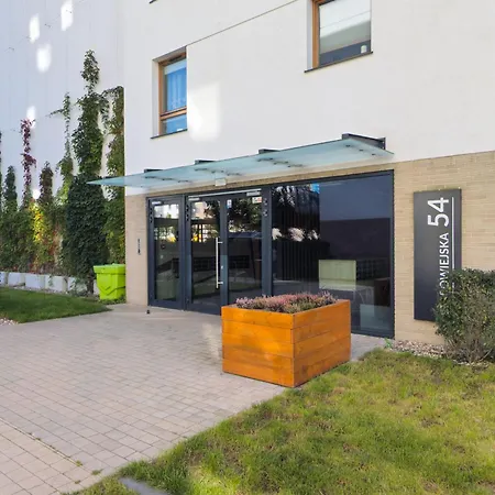 Starowiejska With Balcony Next To Arena Stadium By Renters