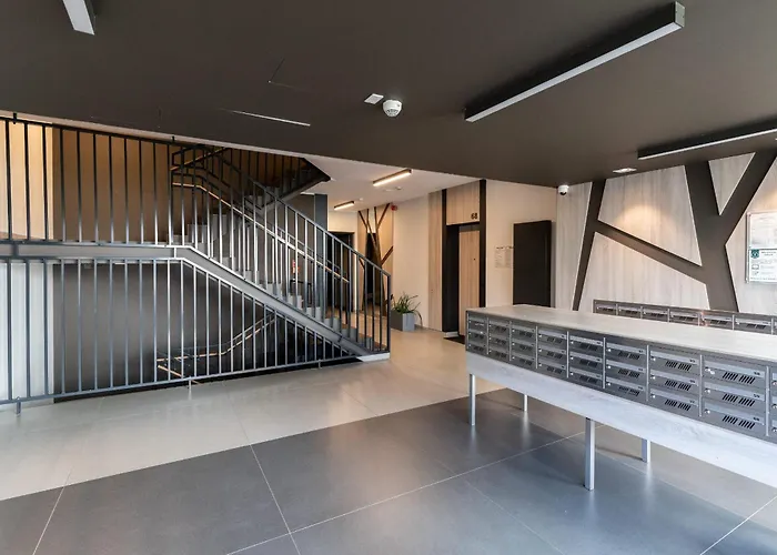 Starowiejska With Balcony Next To Arena Stadium By Renters شقة *