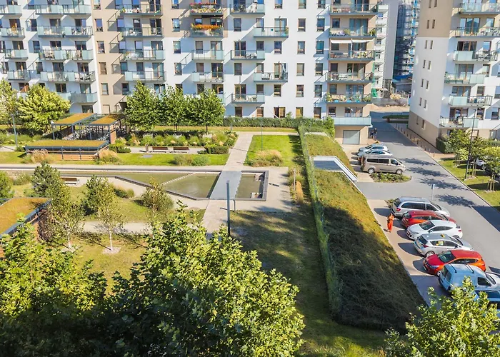 Starowiejska With Balcony Next To Arena Stadium By Renters شقة *