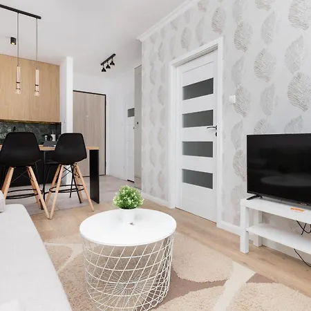 Апартаменты Starowiejska With Balcony Next To Arena Stadium By Renters *